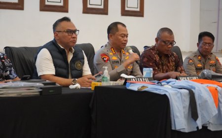 Polrestabes Surabaya Amankan Puluhan Orang Terkait Scamming