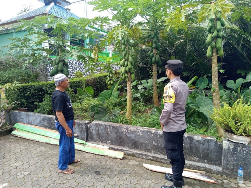Bhabinkamtibmas Polres Malang Jadi Penghubung Petani dengan Kepolisian